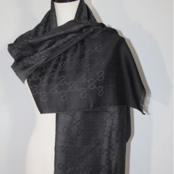 NWT GUCCI Black Jacquard GG Wool Silk Scarf Unisex - Picture 1 of 3